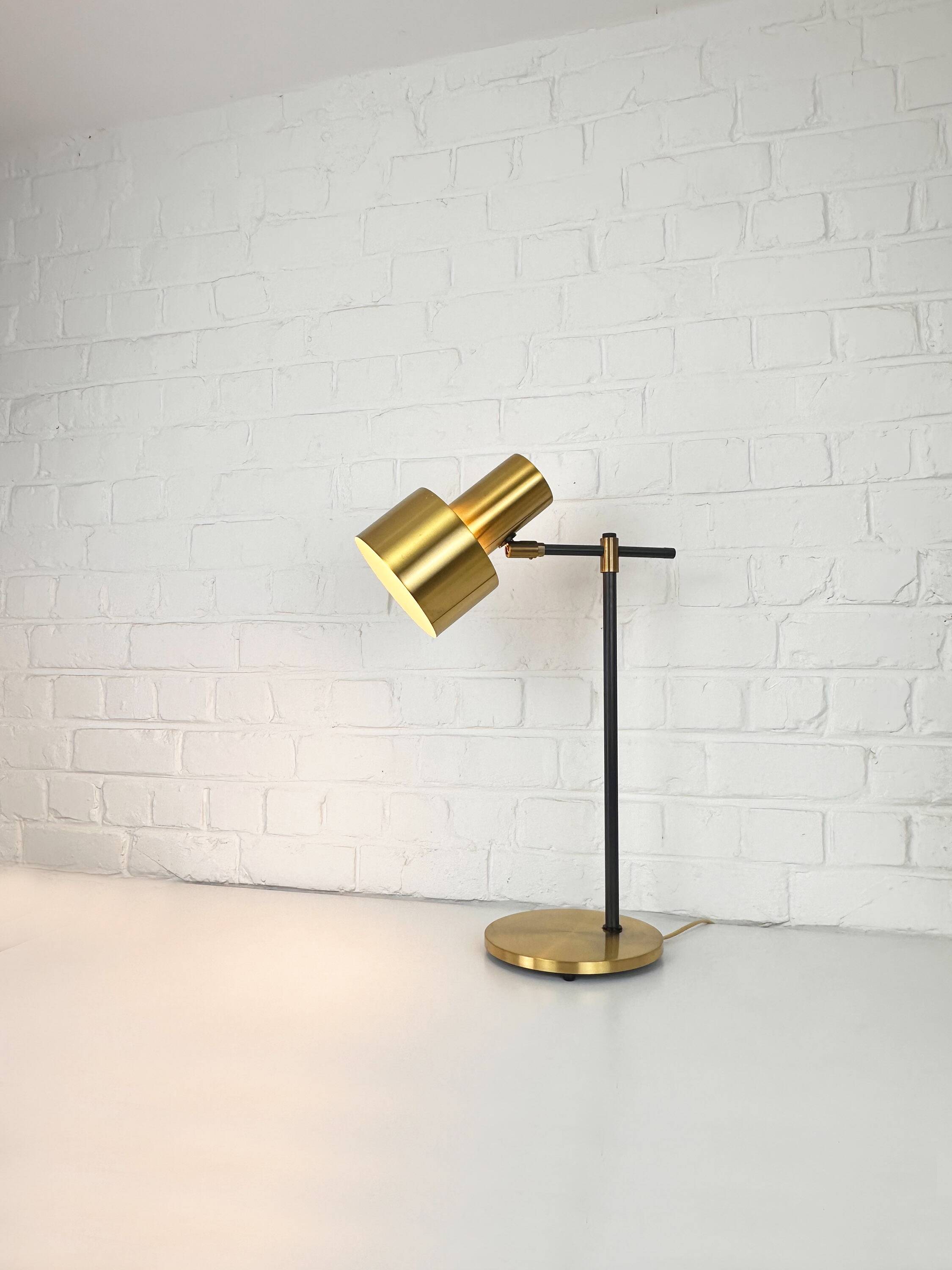 Desk lamp "Lento" Jo Hammerborg, Fog & Mørup, Brass, Denmark, 1960