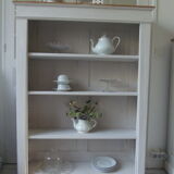 Old patinated pearl gray library, wooden top, composed of 3 adjustable shelves.