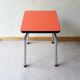 Tabouret formica rouge