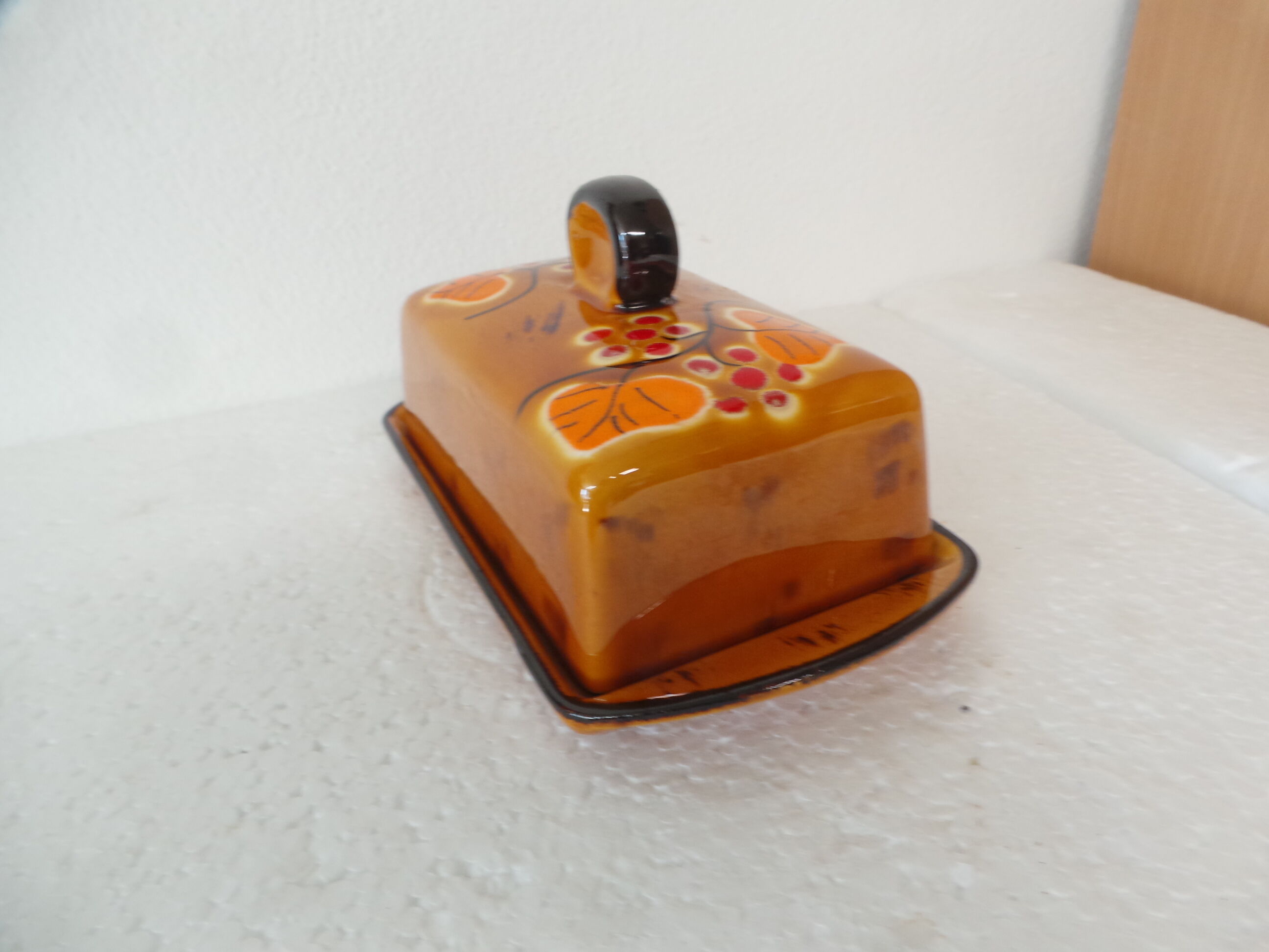 Vintage butter orange