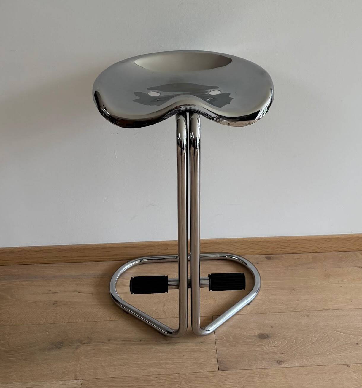Chrome Tractor Stool by Rodney Kinsman for Bieffeplast