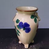 Old white ceramic cove vase & flower décor