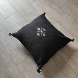 Black Moroccan cushion with cotton pompom