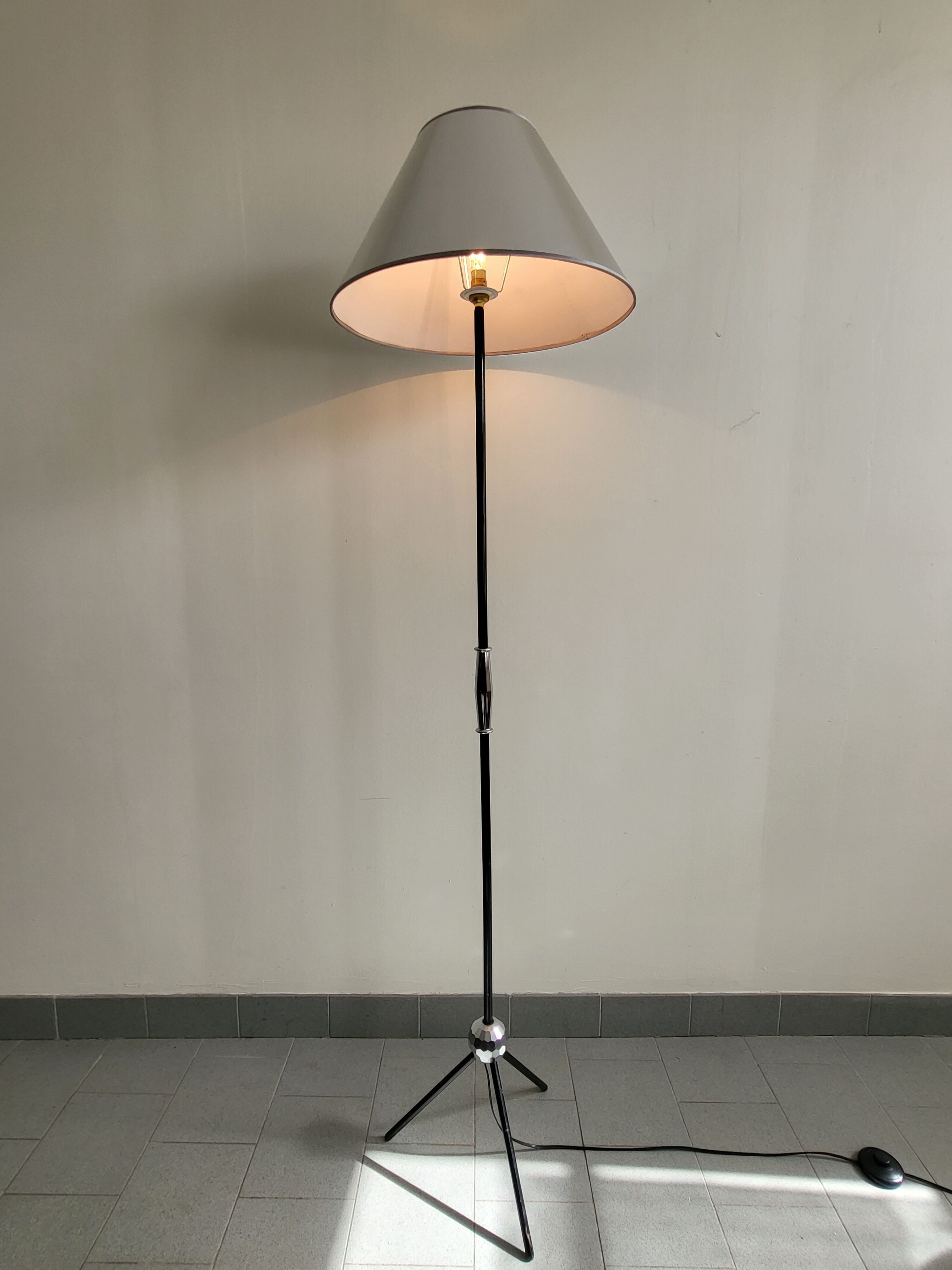 Vintage floor lamp 1960