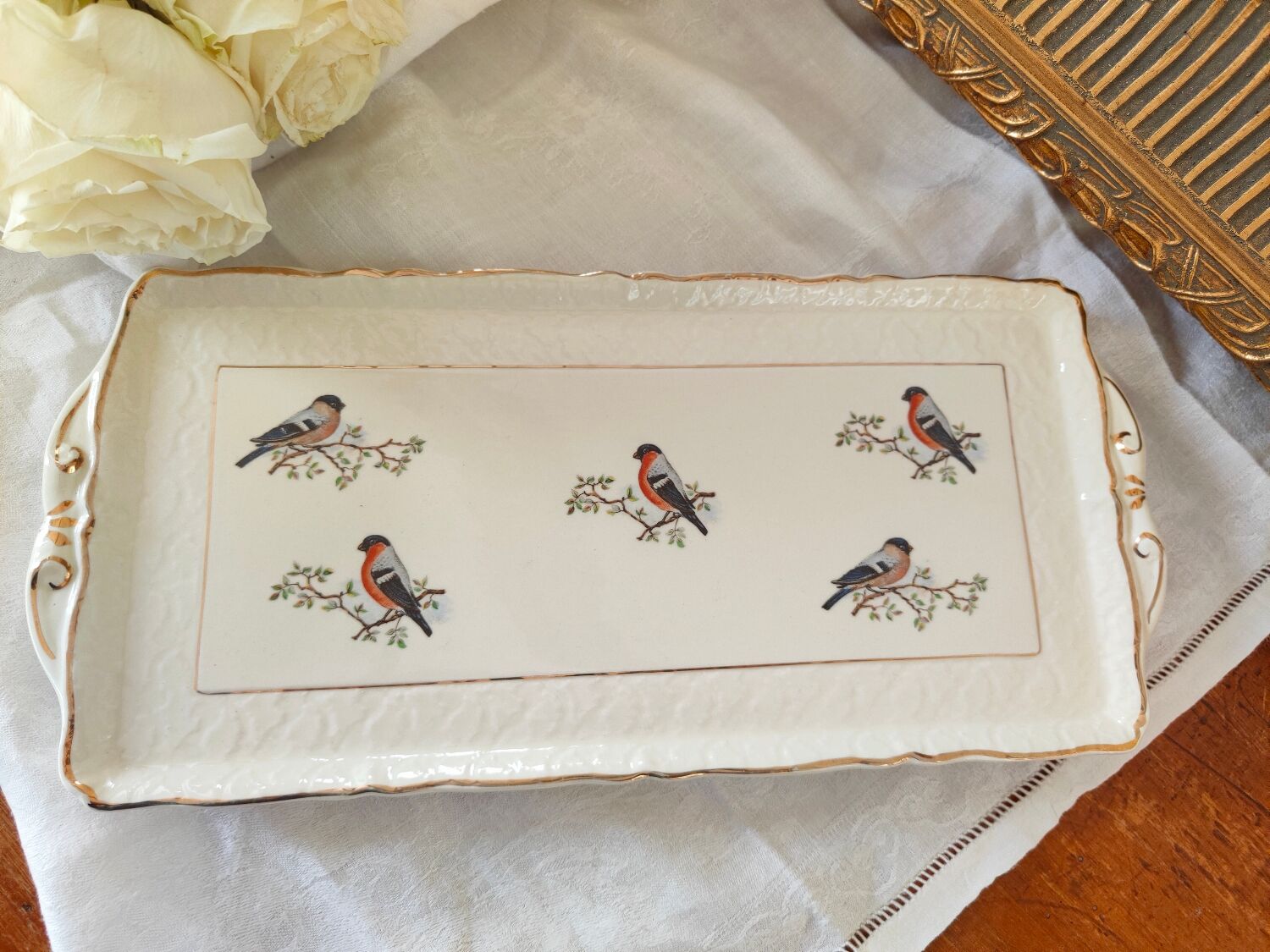 Ceranord St Amand cake dish - bird motifs