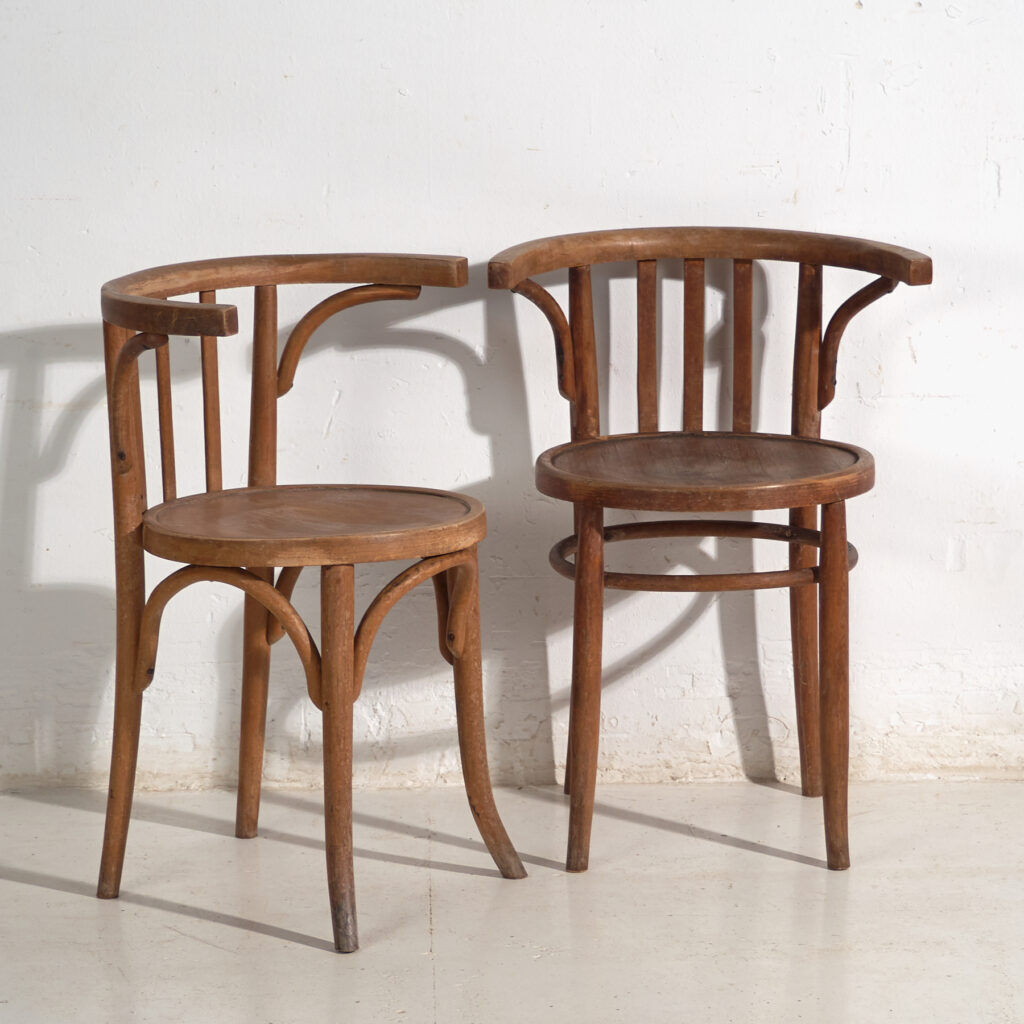 Paire de chaises style Thonet en bois courbé – Europe centrale, vers 1920