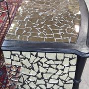 Commode époque Art Déco en bois laqué et mosaique de miroirs