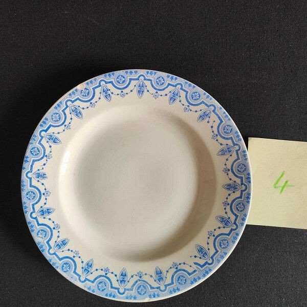 Set of 4 plates Terre de Fer Boch Frères La Louvier