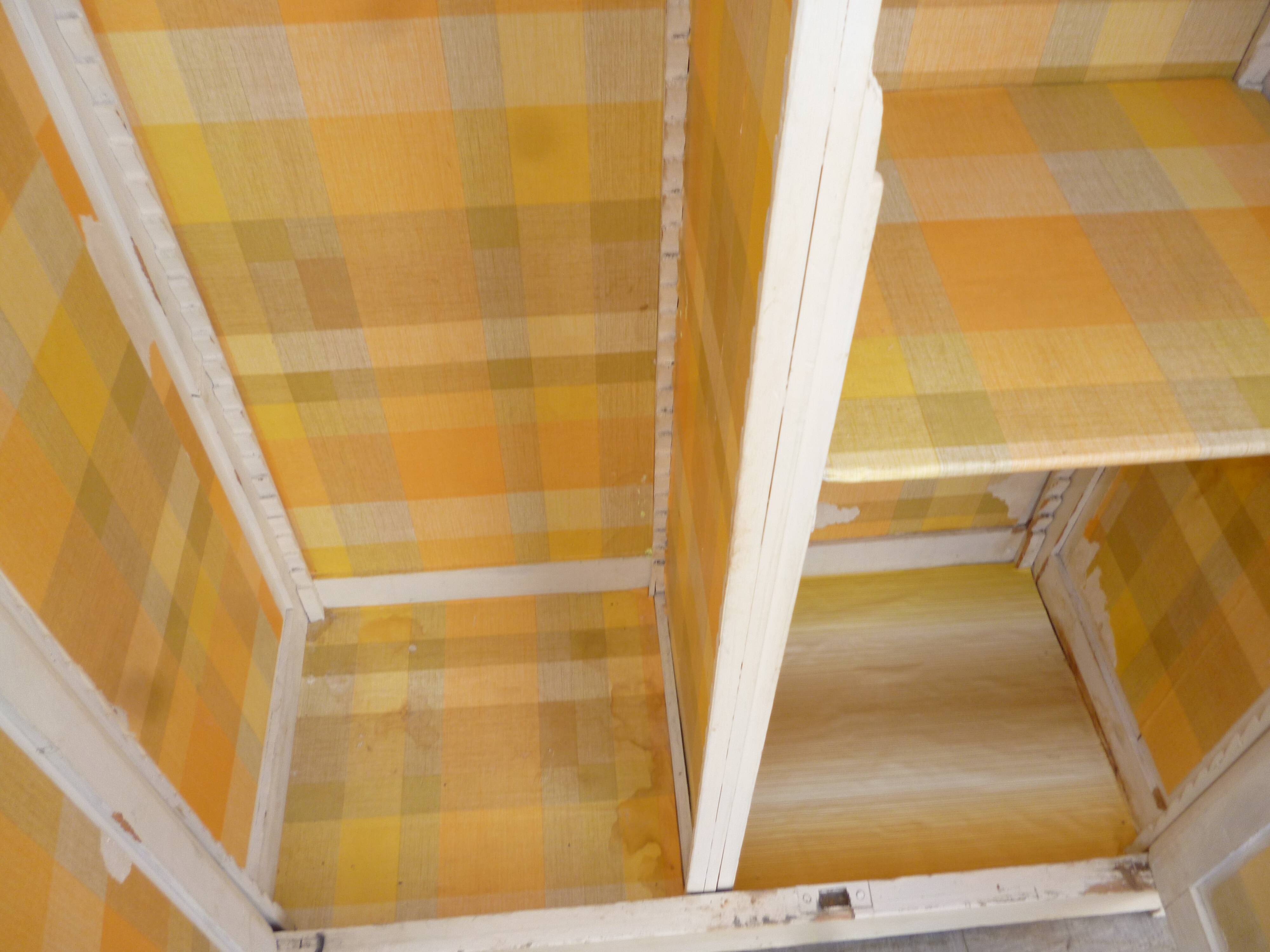 Vintage parissienne wardrobe