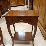 Side table in pink wood