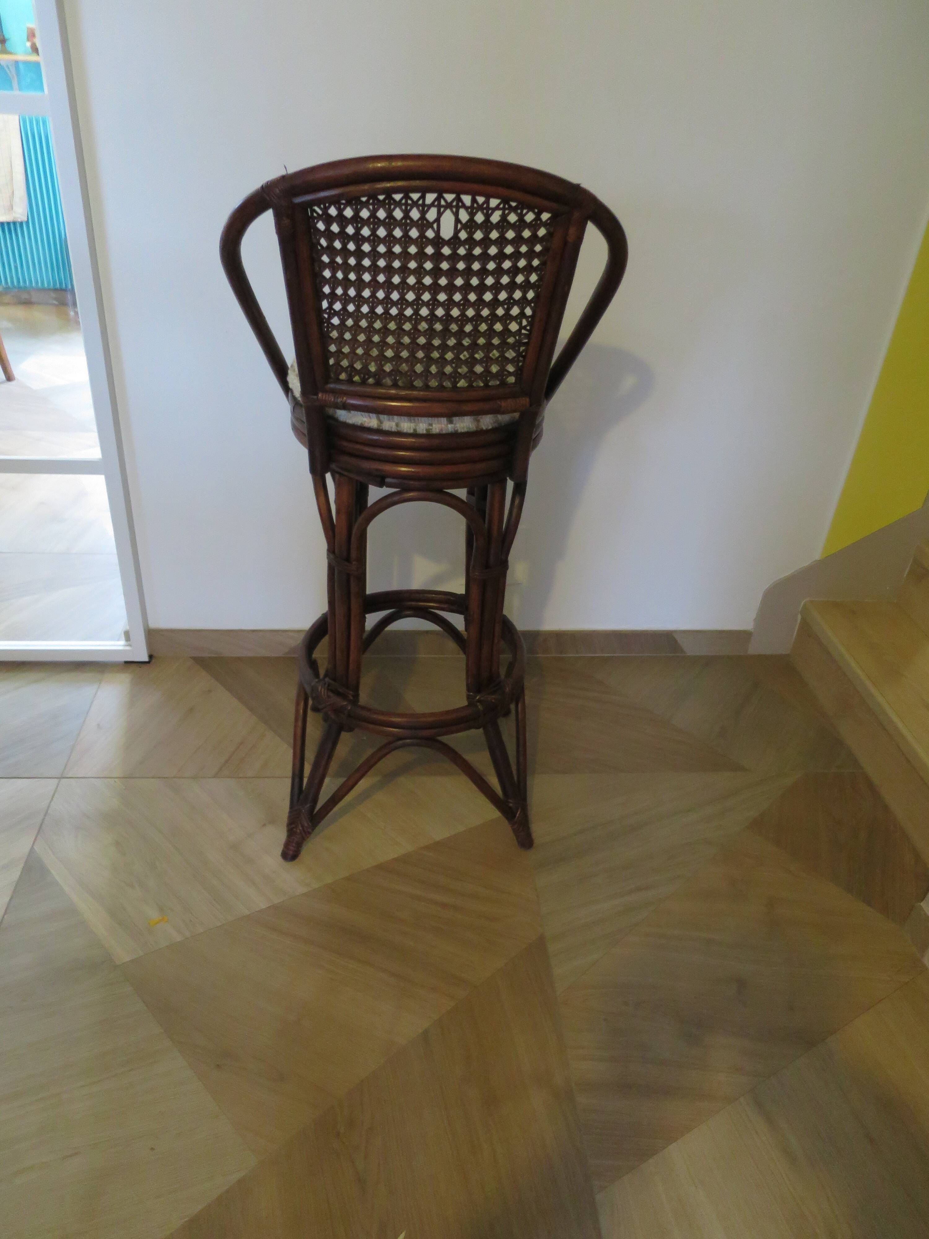 Set of 2 swivel bar stools / chairs - wood - cane - rattan - 80s
