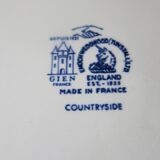 Round serving dish from Gien model "Wedgwood" in good condition