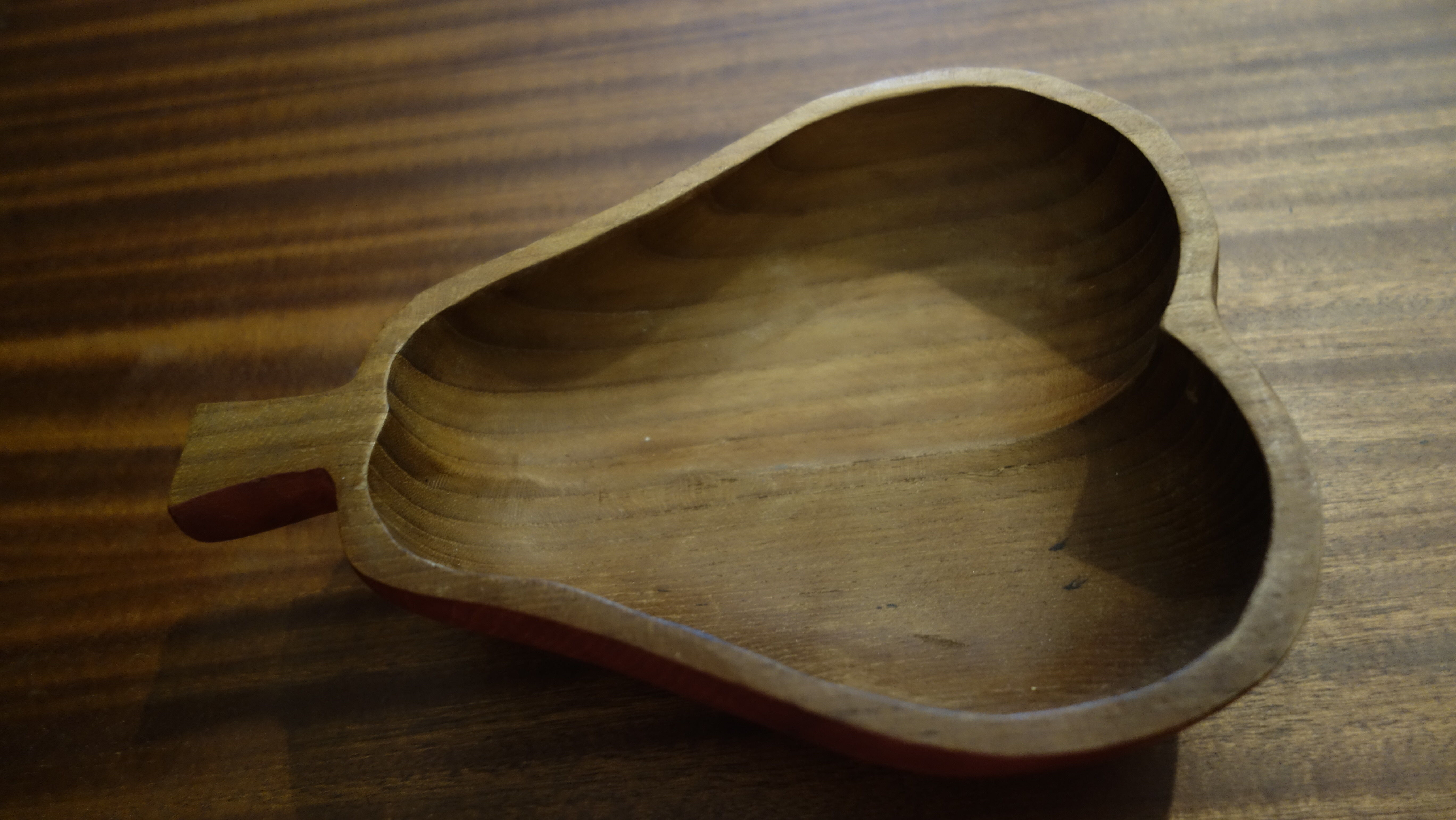 Empty pocket e wooden pear 1970