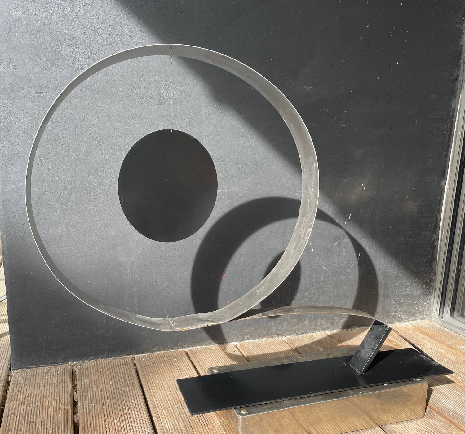 Kinetic mobile sculpture