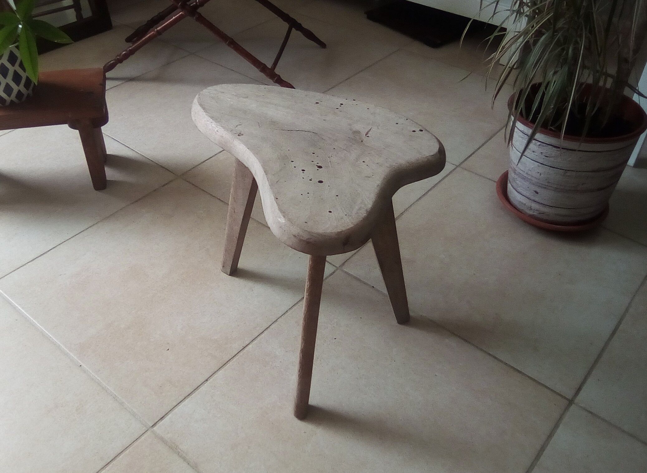 Scandinavian tripod 50/60s