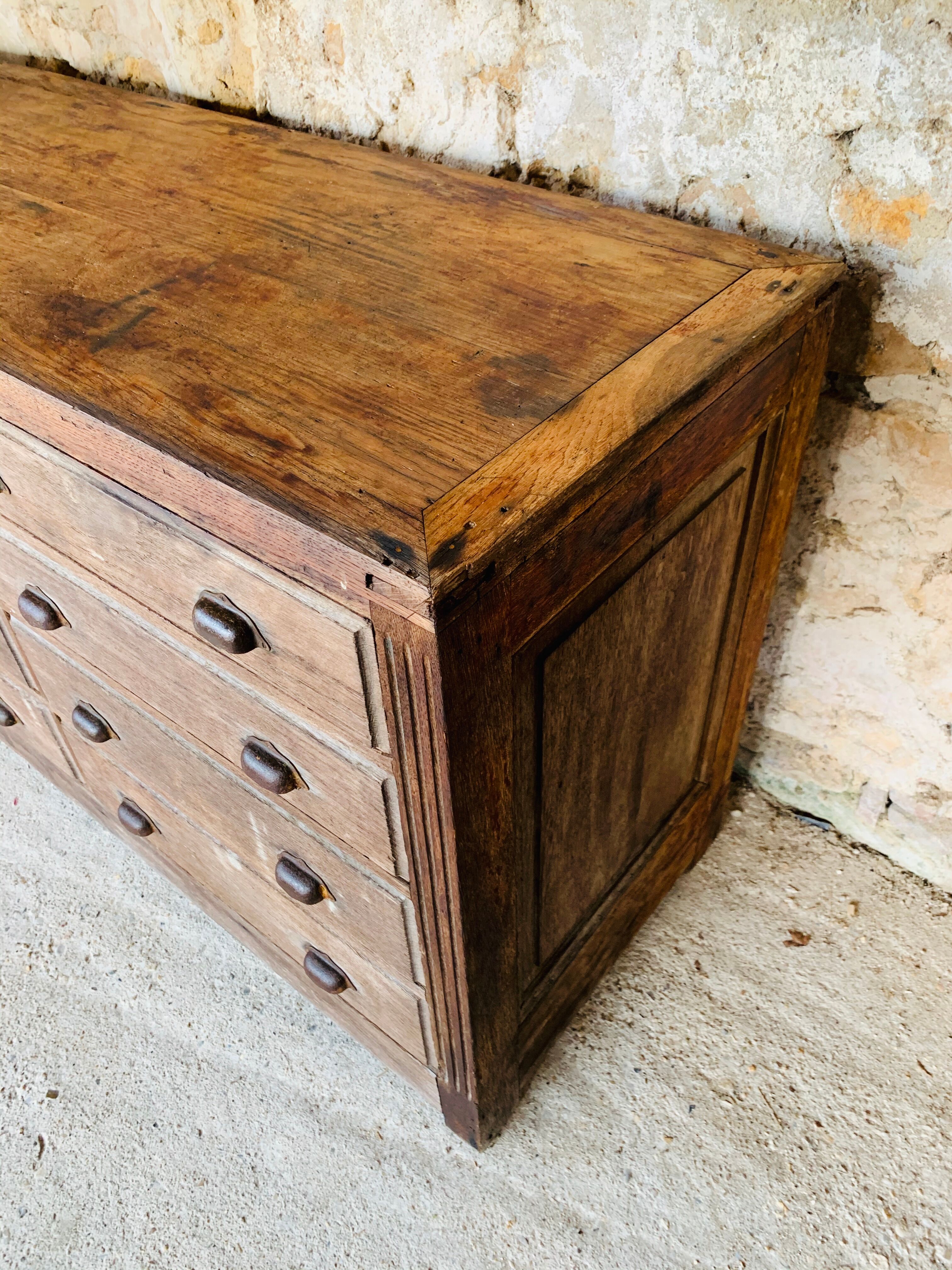 Cabinetmaker's workshop furniture with 12 drawers circa 30's/40's