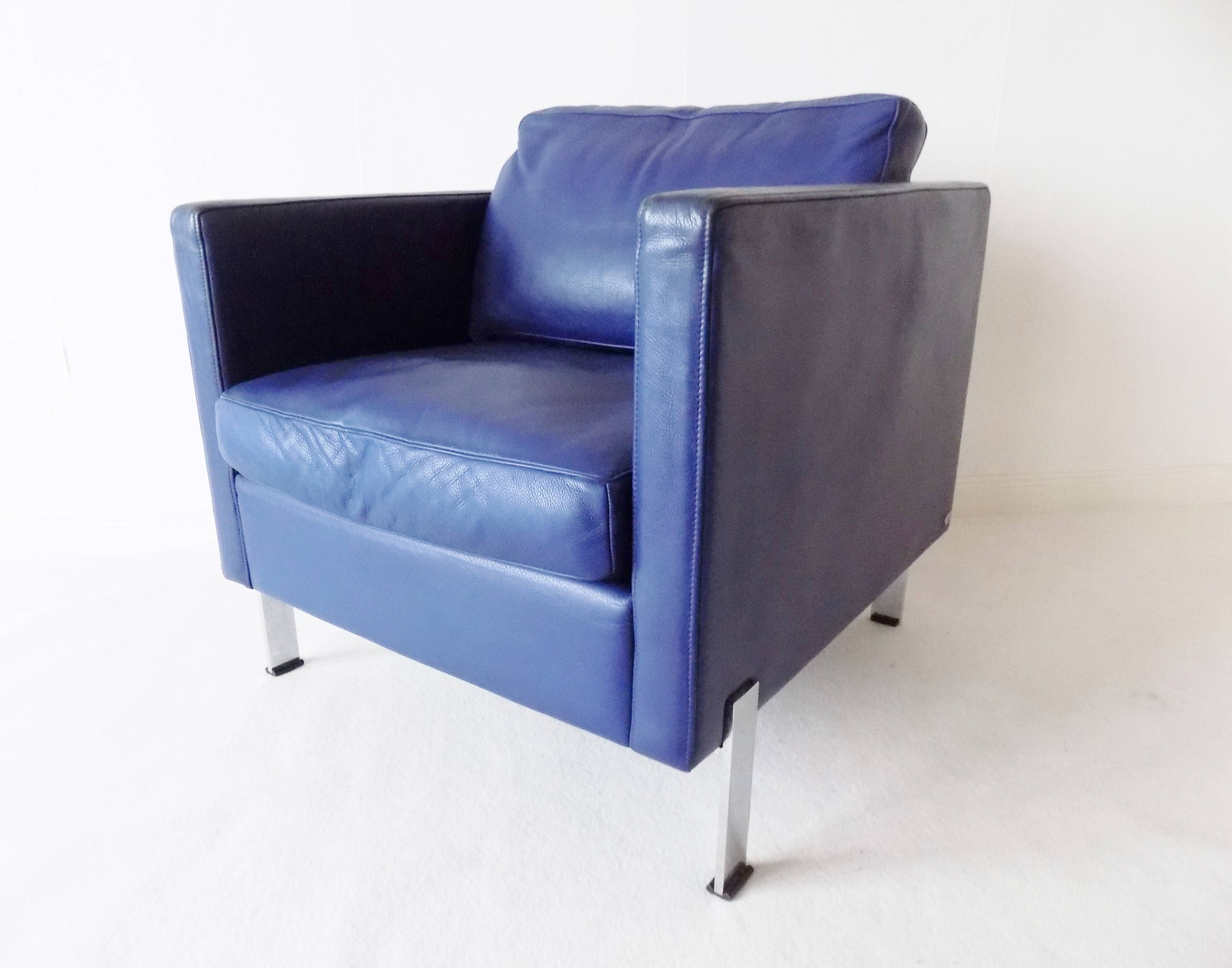 De Sede DS118 pair of blue leather club chairs