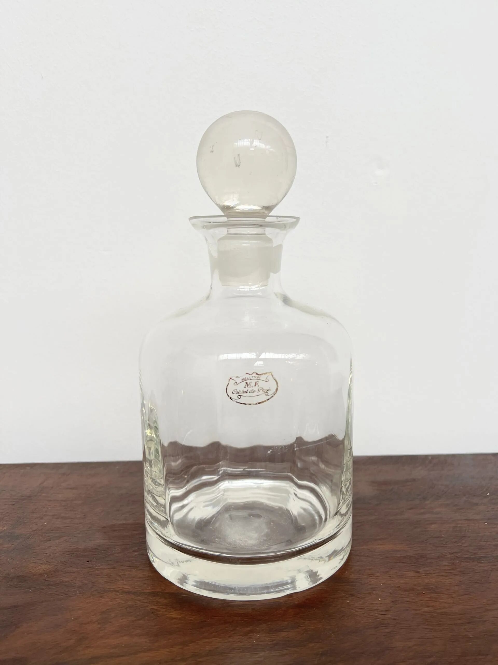 Carafe à whisky vintage en cristal de Paris avec étiquette d’origine