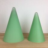 2 lampes coniques Teepee par SCE en verre vert