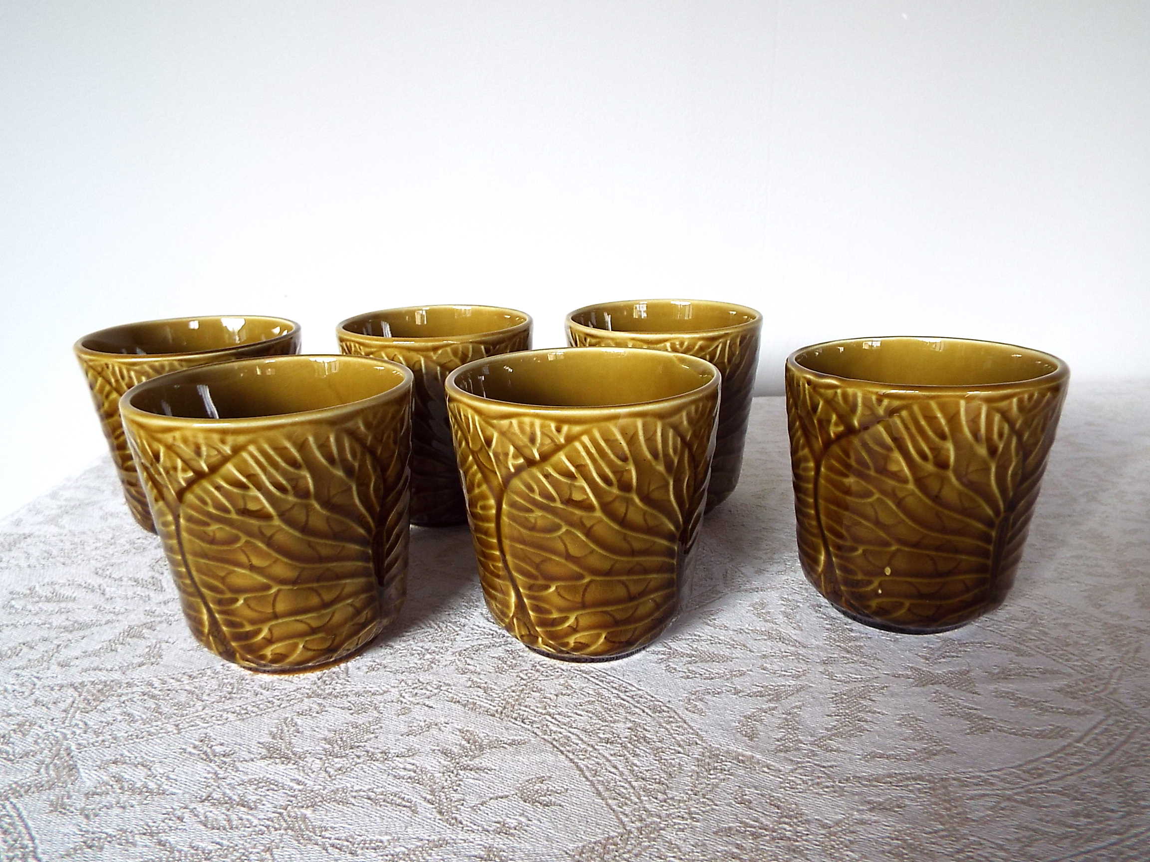 6 Gien slip cups