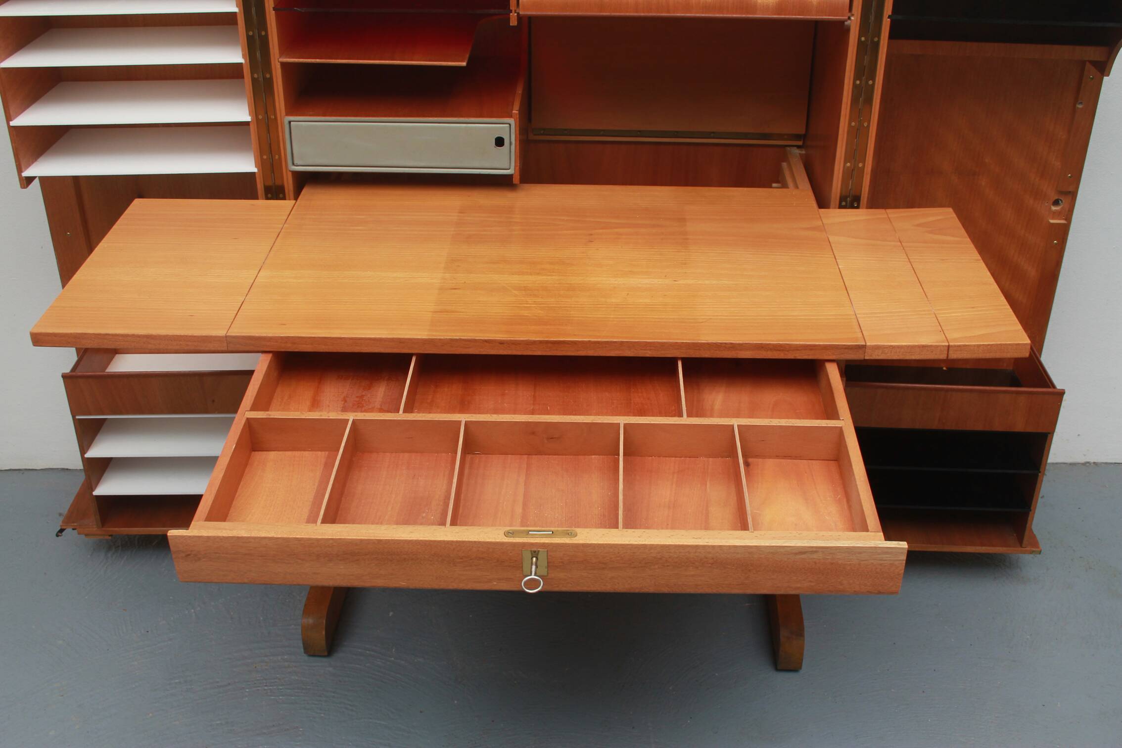 1950s cupboard with desk, Magic Box Mummenthaler