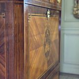 Louis XVI drop-leaf secretary in rosewood and violet wood veneer, 18th century