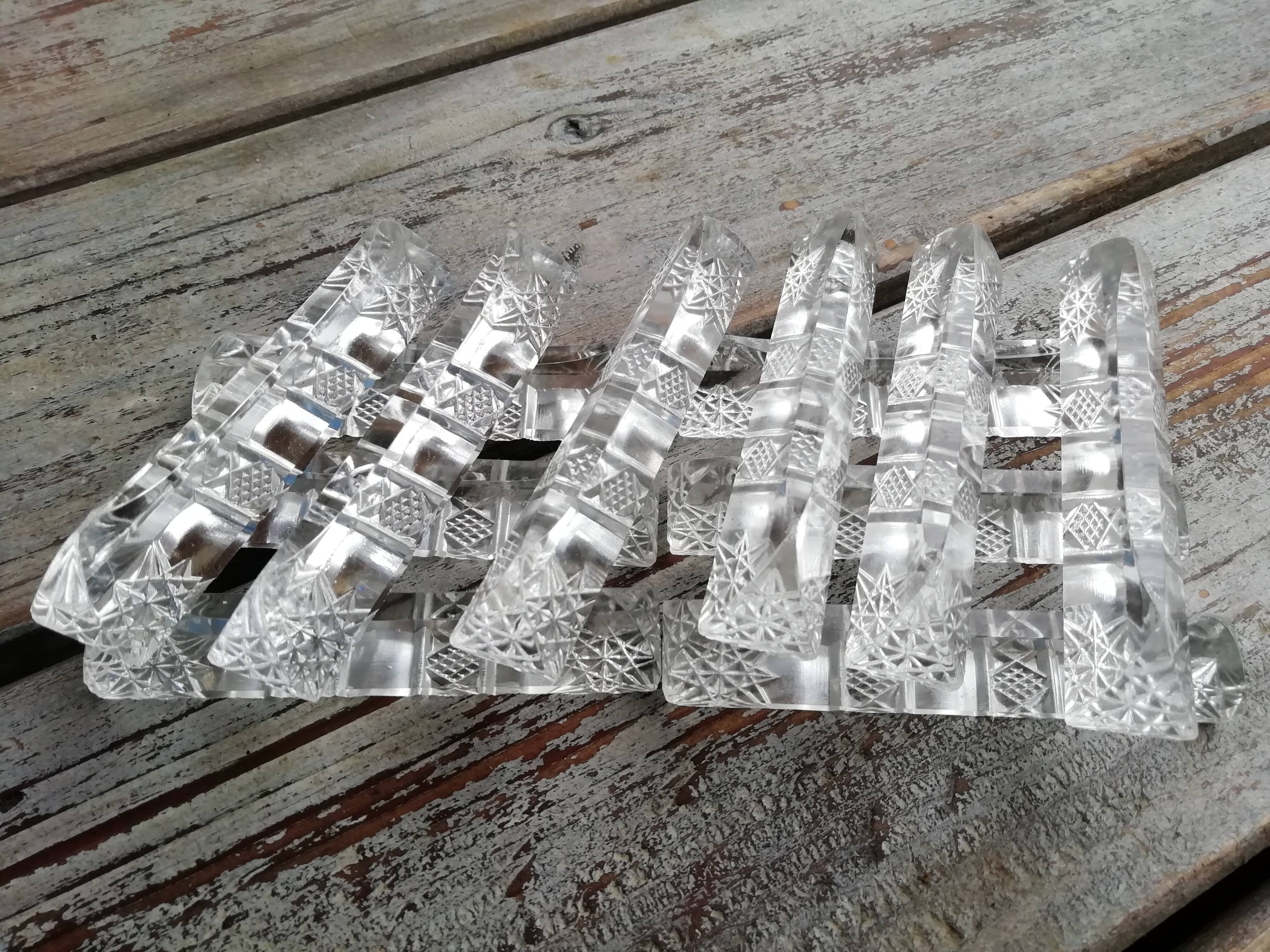 Door chiseled knives Series of 12 chiselled knife holders