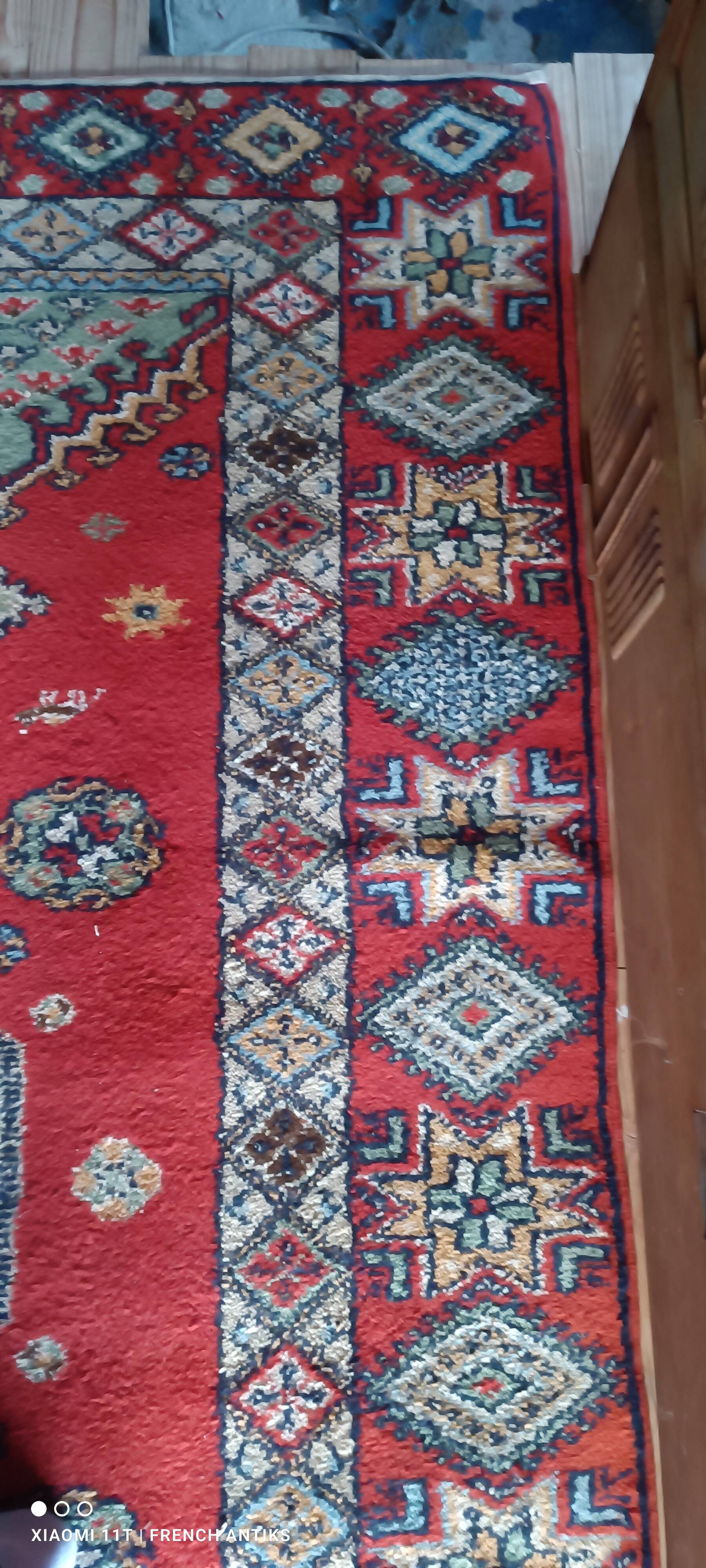 Tapis oriental de Rabbat Maroc, vintage des années 1970. Travail artisanal