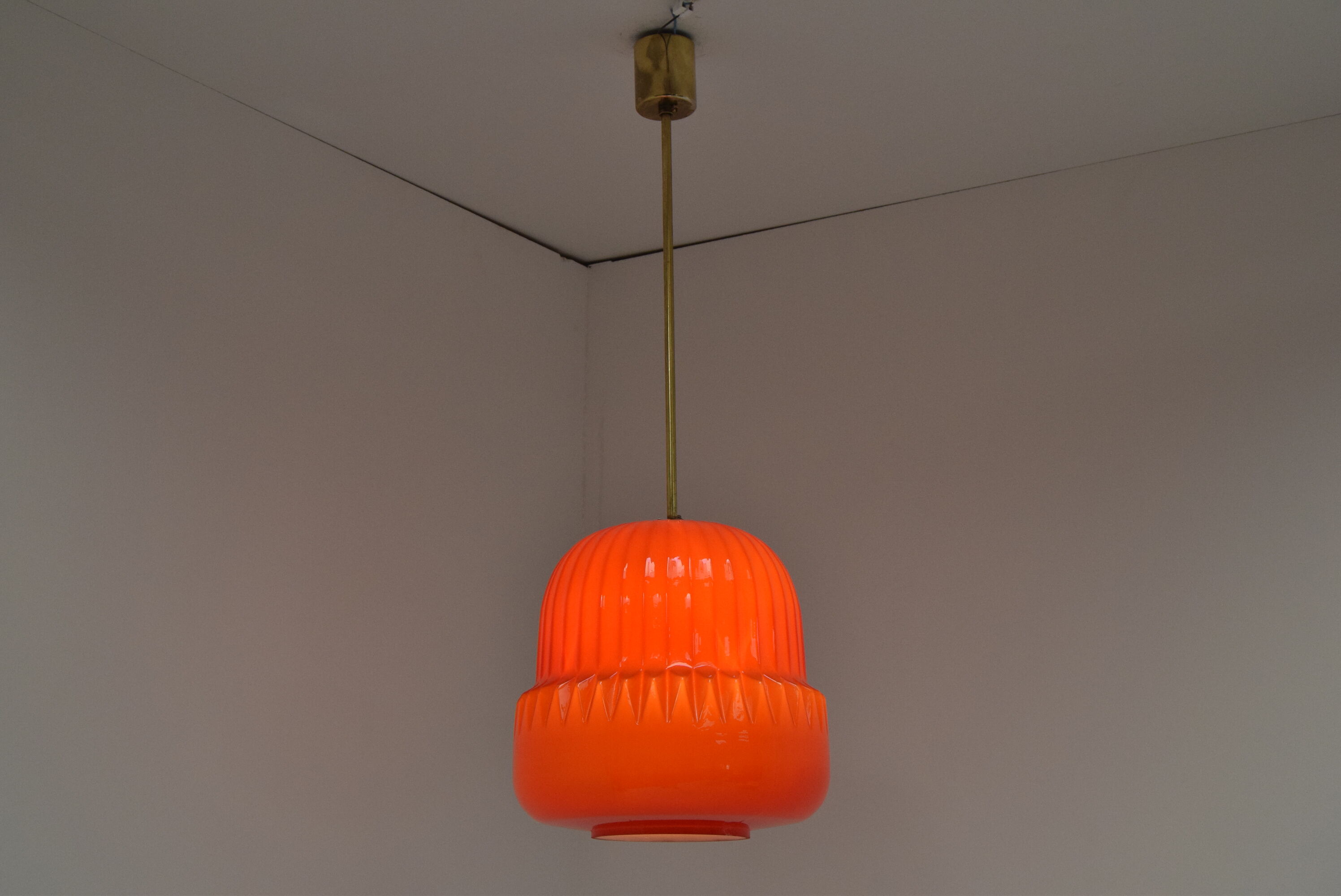 Mid-century Glass Pendant,1970's.