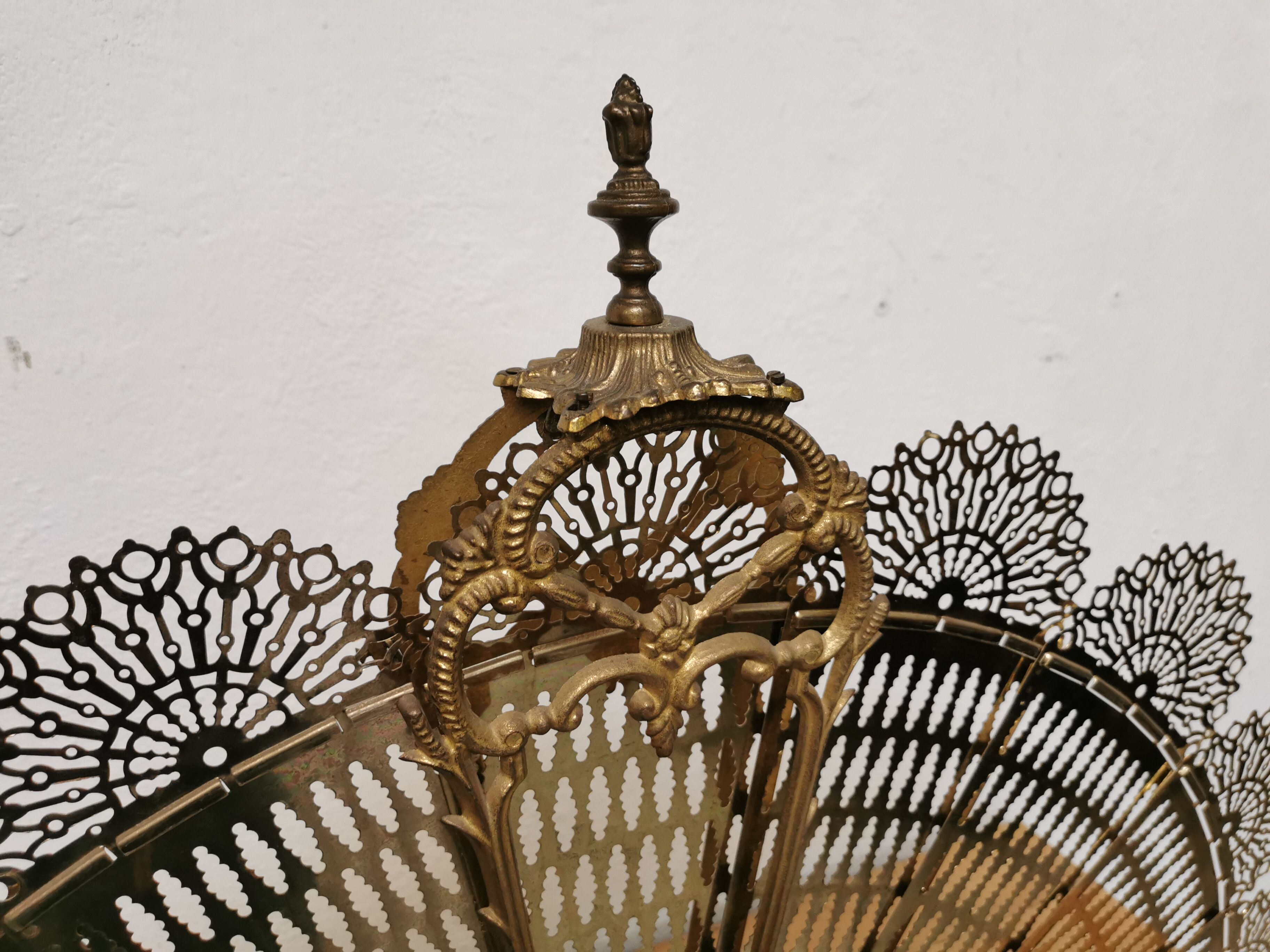 Fire firewall fan peacock bronze