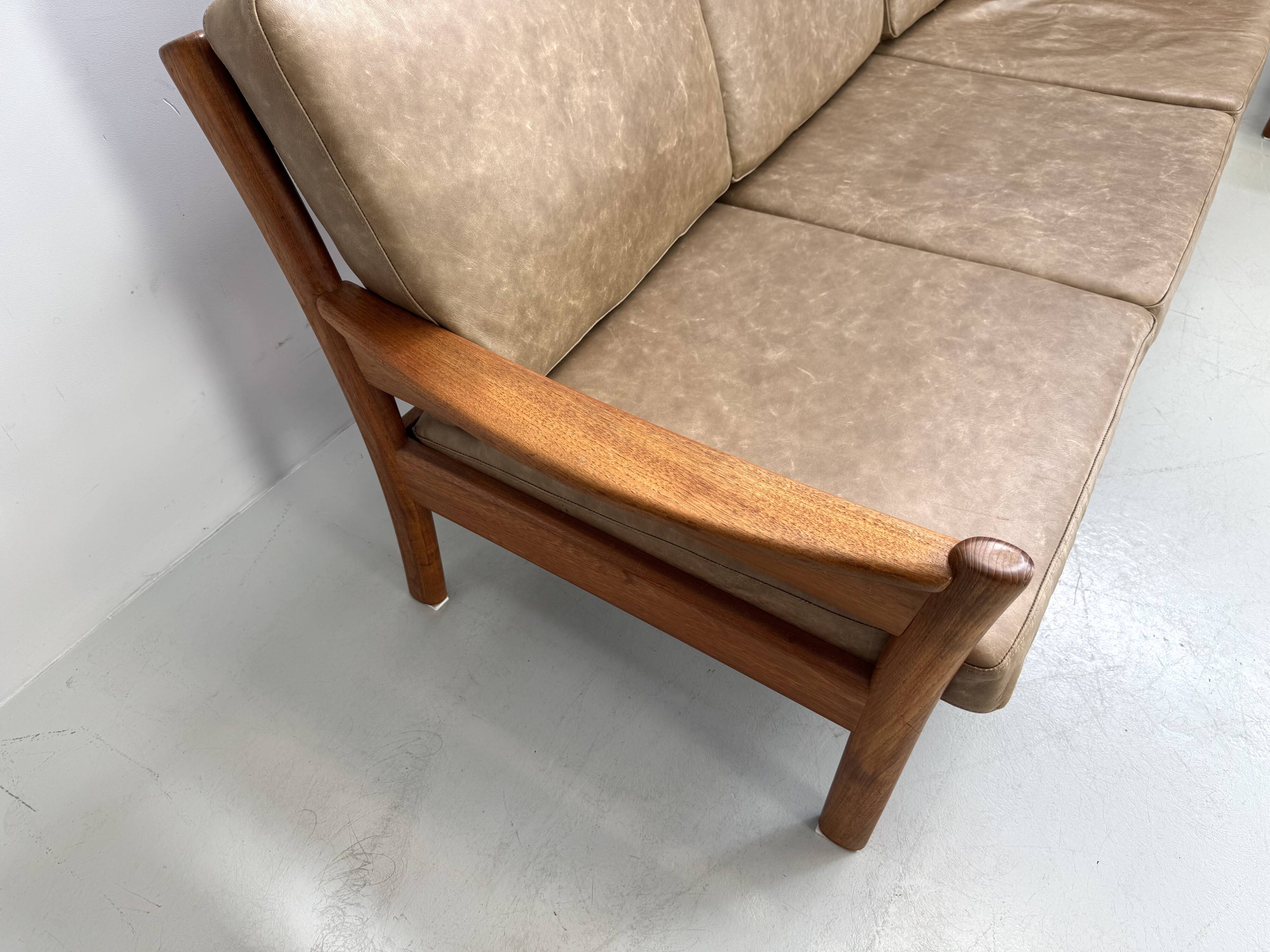 Vintage danish sofa by Børge Jensen