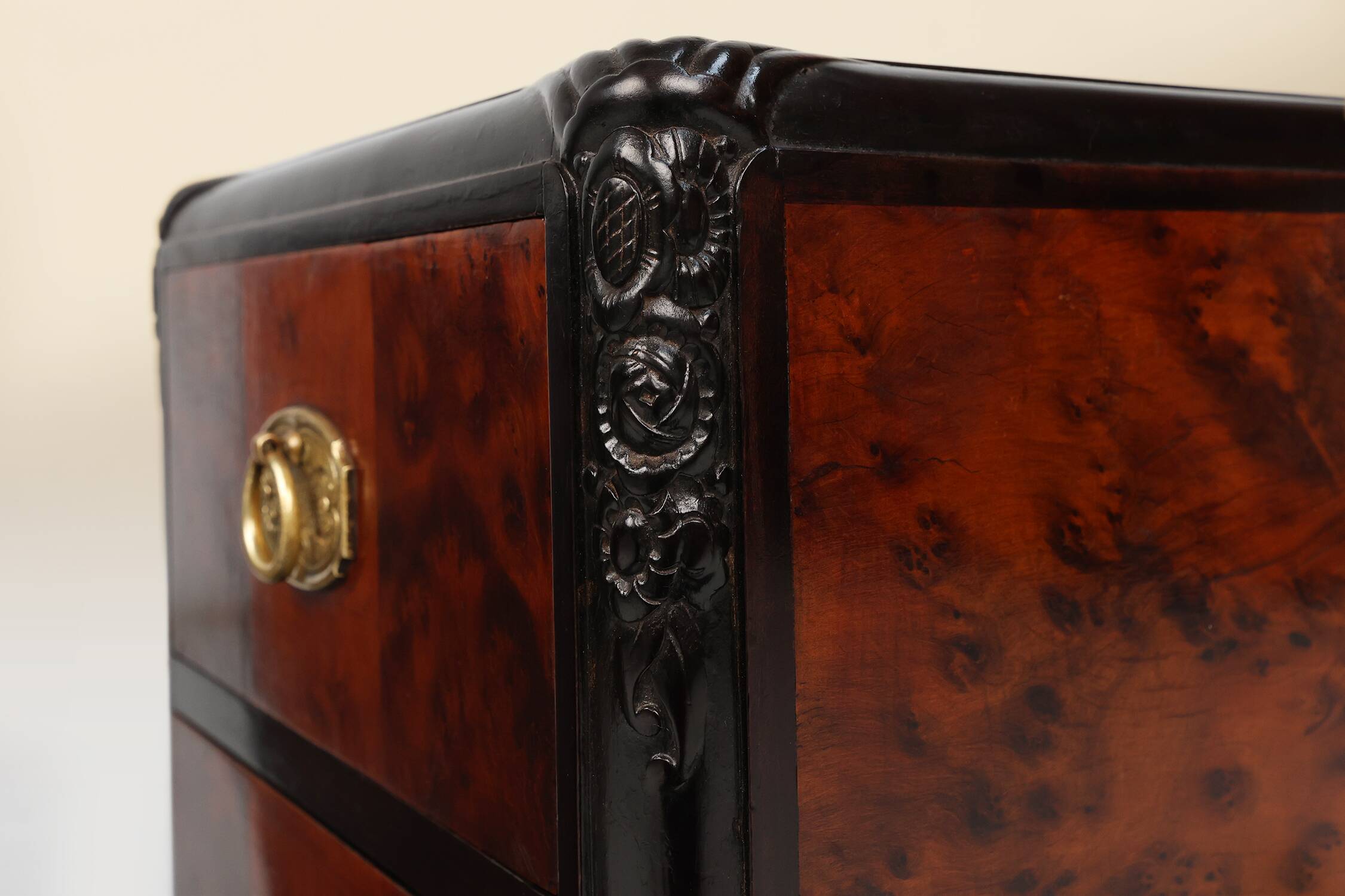 Pair of Art Deco nightstands in burl veneer, oak and copper, France ca. 1910