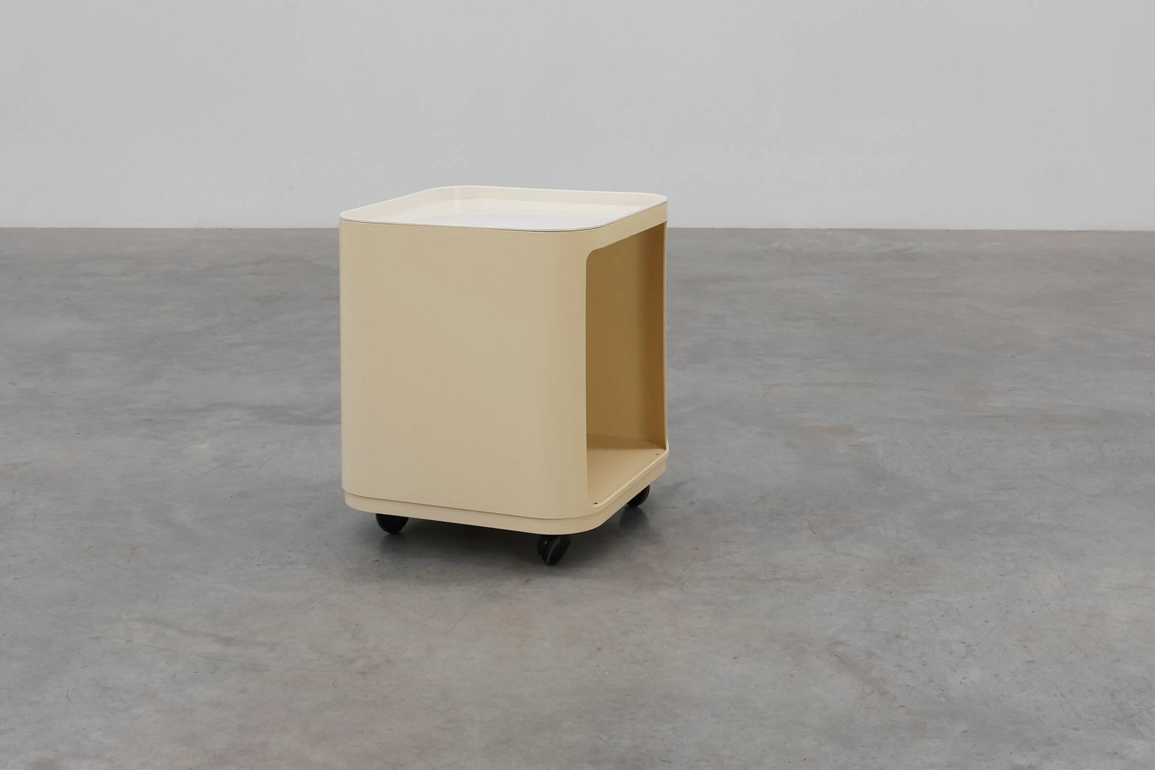 Unité Kartell Componibili modèle 4979 par Anna Castelli Ferrieri, Italie années 1970.