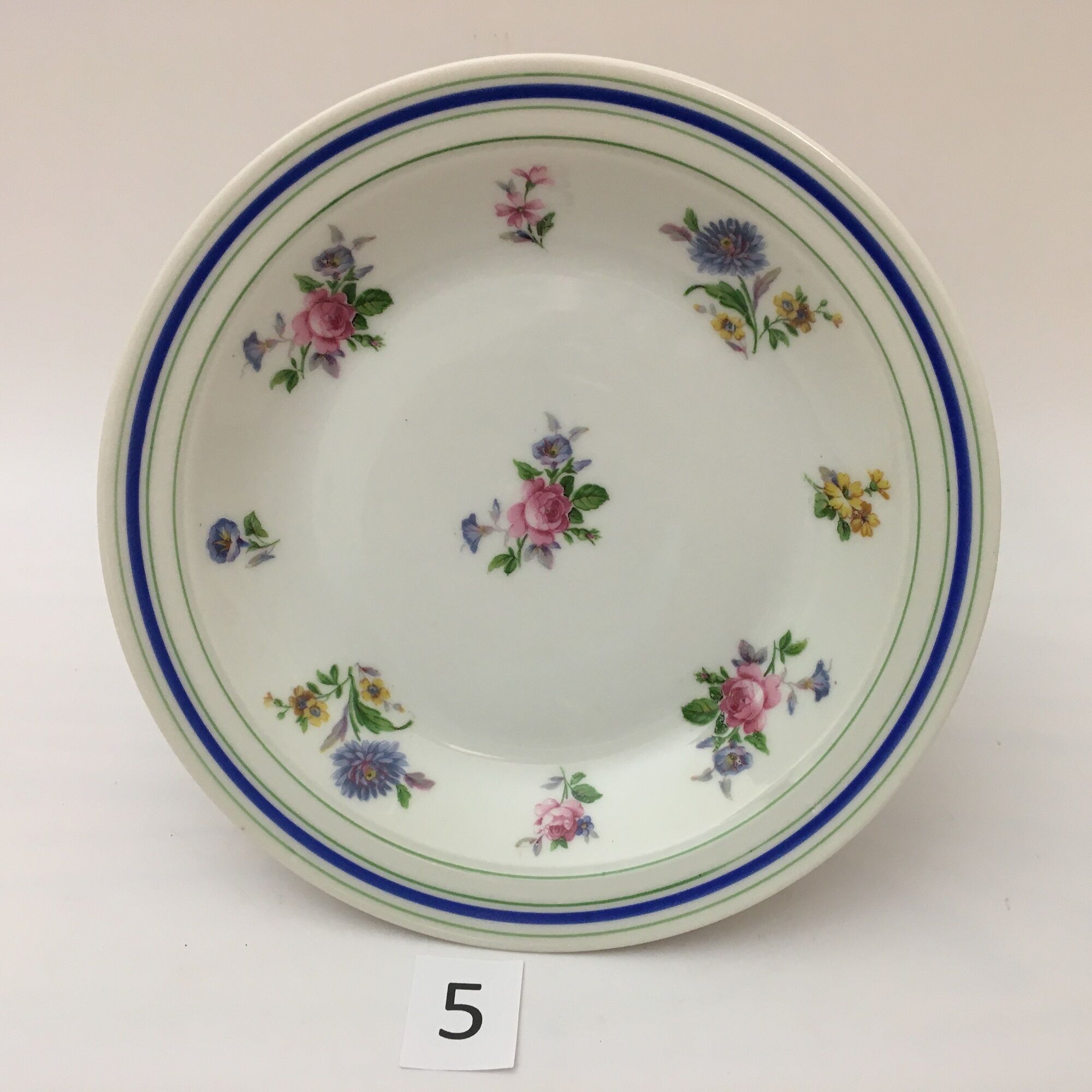Lot de 6 assiettes creuses “ lourioux foëcy “