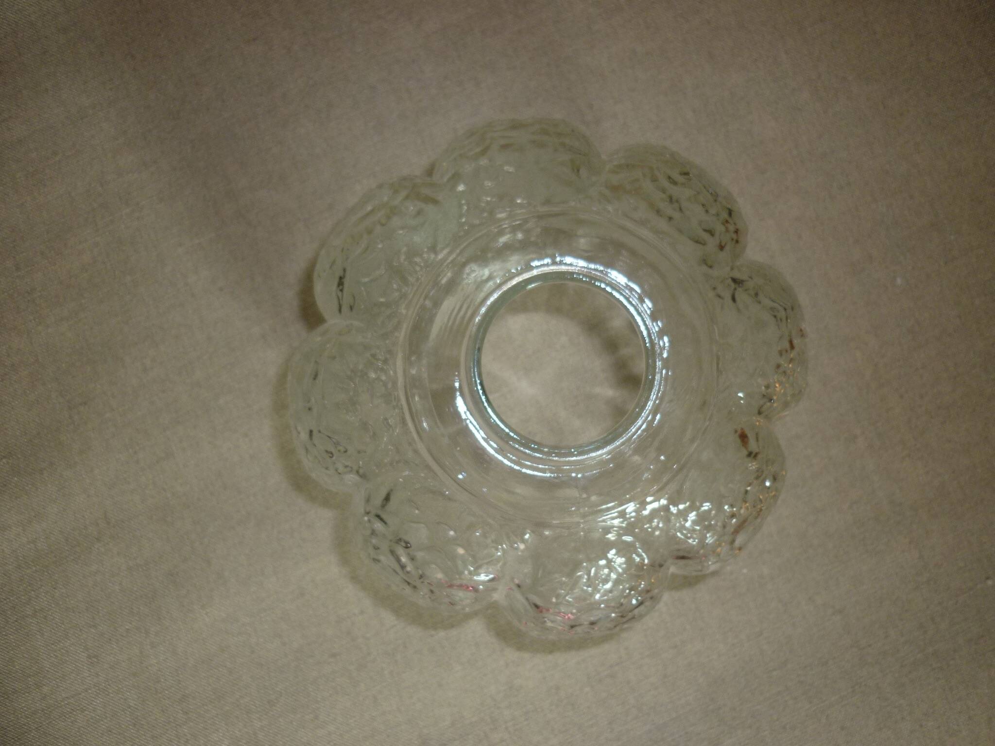 Glass pendant glass globe