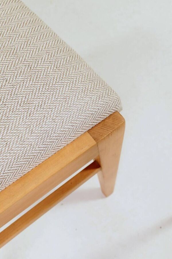 Ensemble de 4 chaises de salle à manger vintage, bois de hêtre naturel, tissu en chevrons