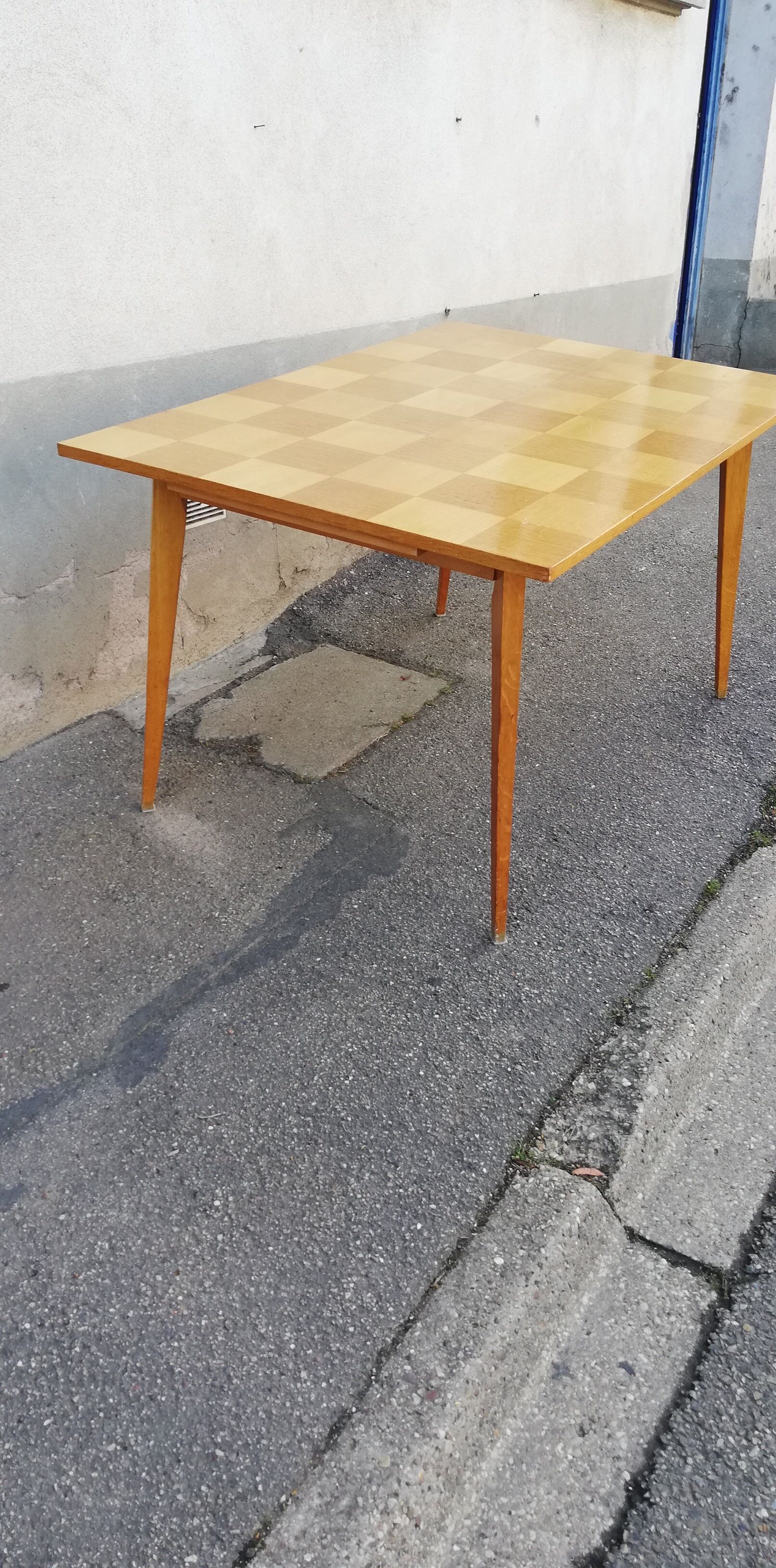Vintage table compass legs