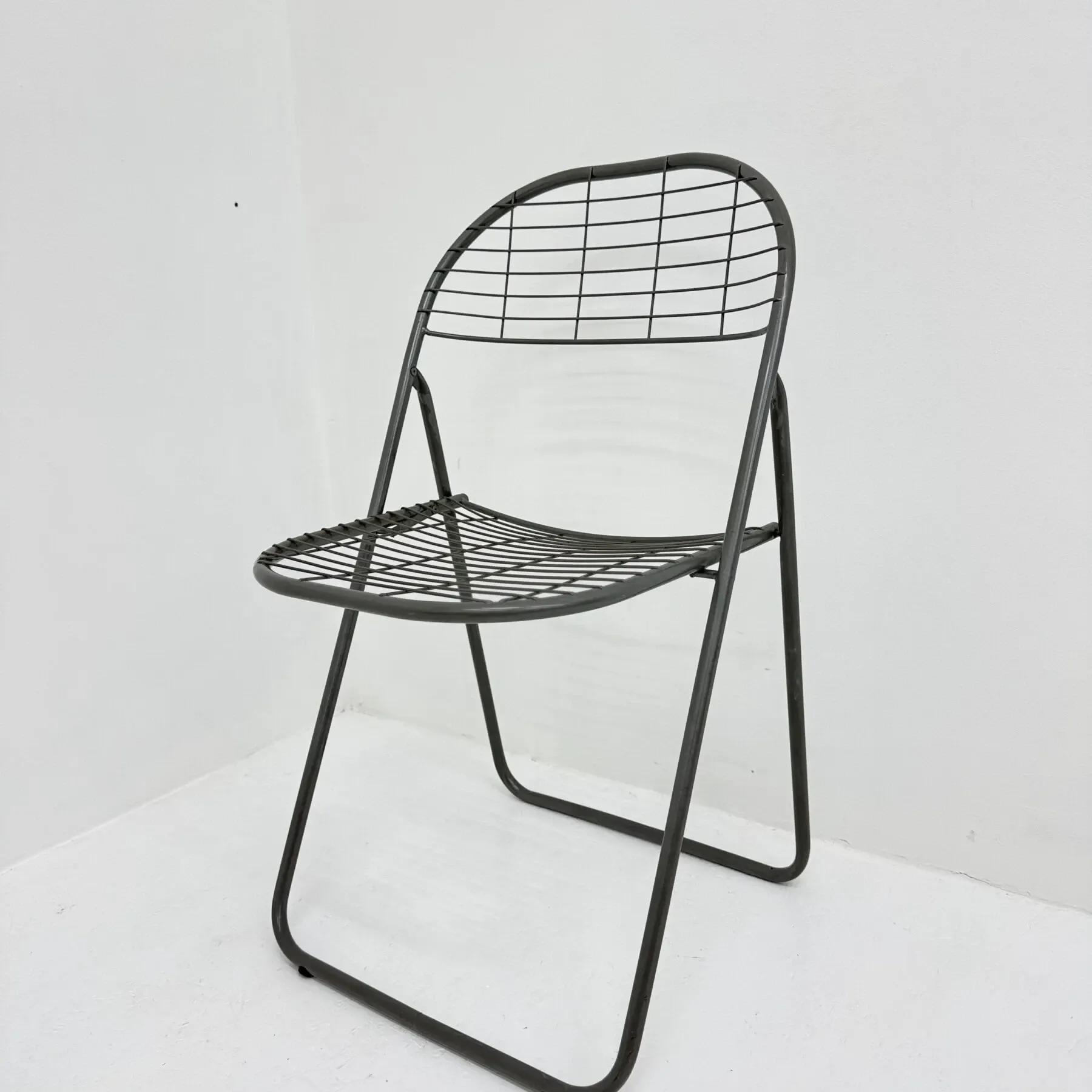 Niels Gammelgaard for Ikea grey wire metal folding chair, 1970s