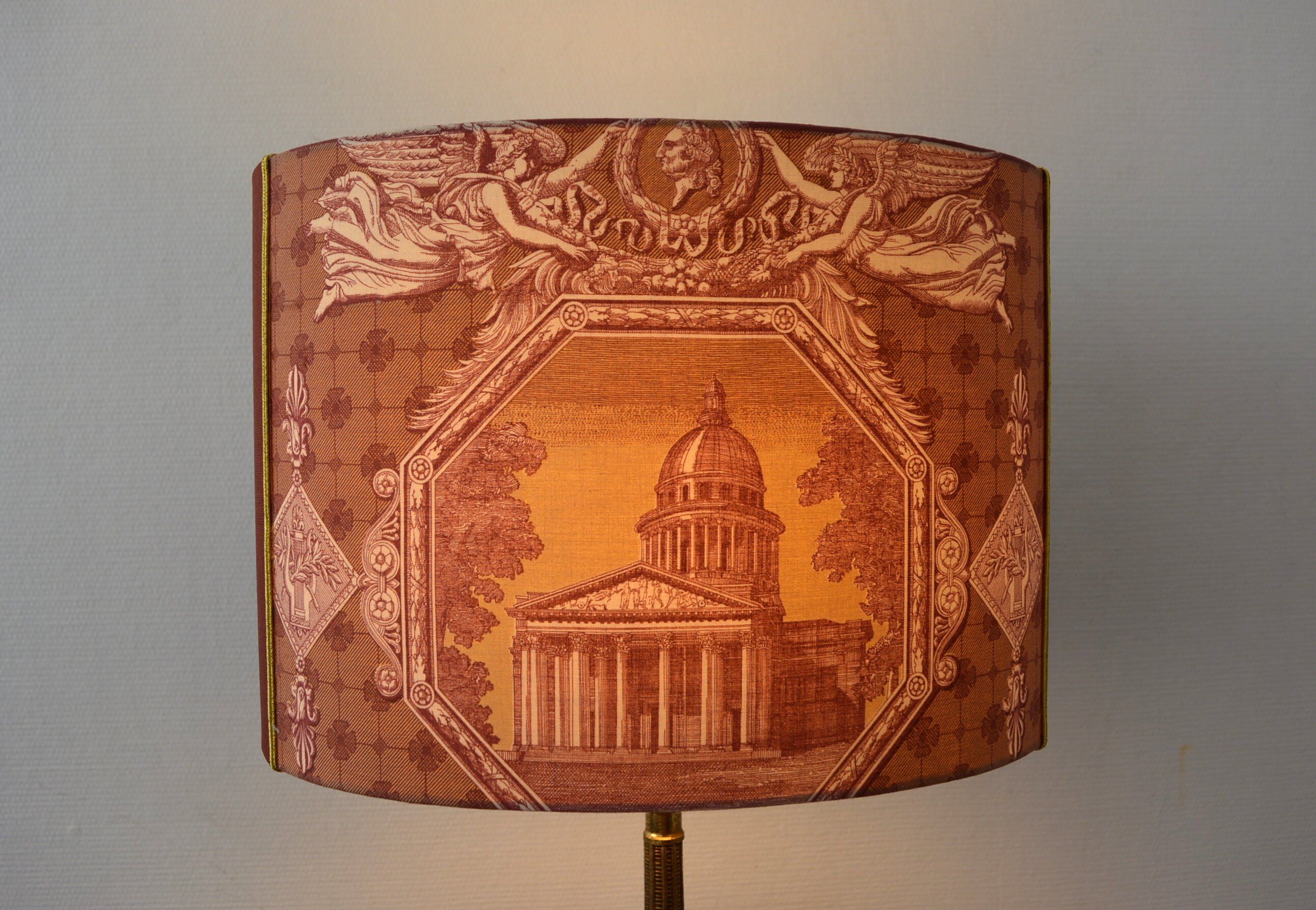 Jouy fabric lampshades with the "Monuments of Paris" pattern.