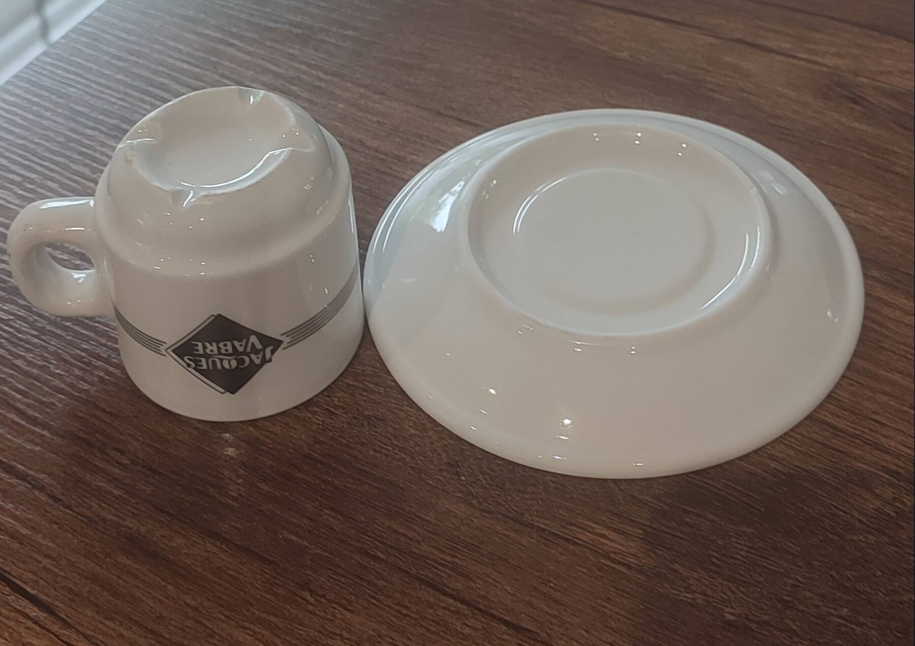 Lot of 6 vintage Jacques Vabre cups and 7 saucers from the 70s/80s.