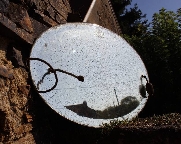 Mercury barber mirror
