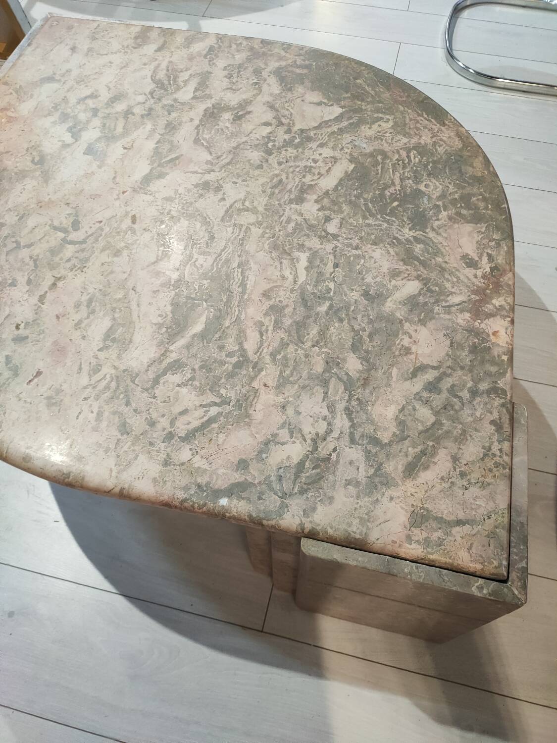 Marble coffee table, old pink water drop shape
