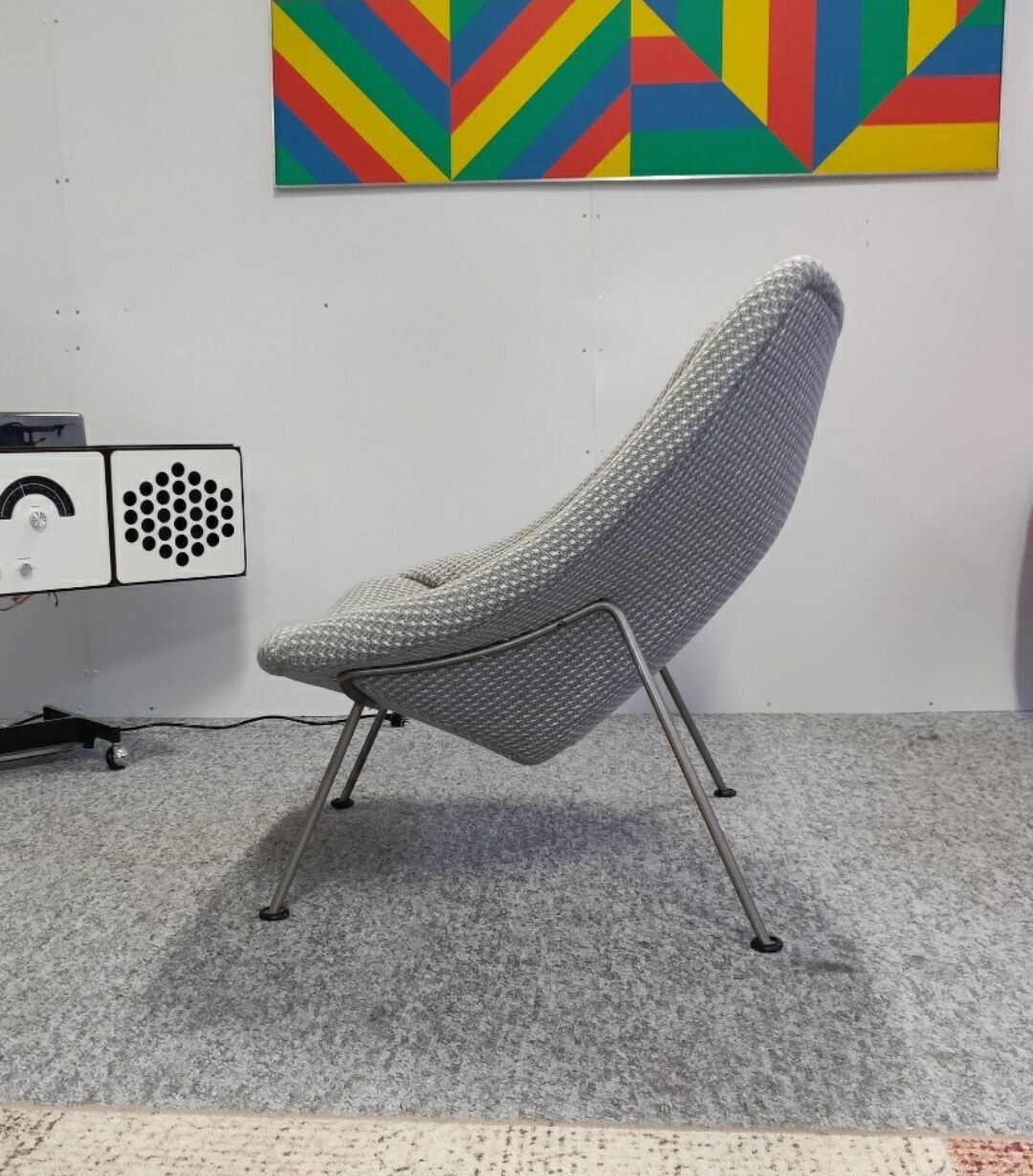 Pierre Paulin Oyster chair by Artifort