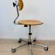 Chaise de bureau industrielle vintage en bois Kovona, Tchécoslovaquie, années 1970