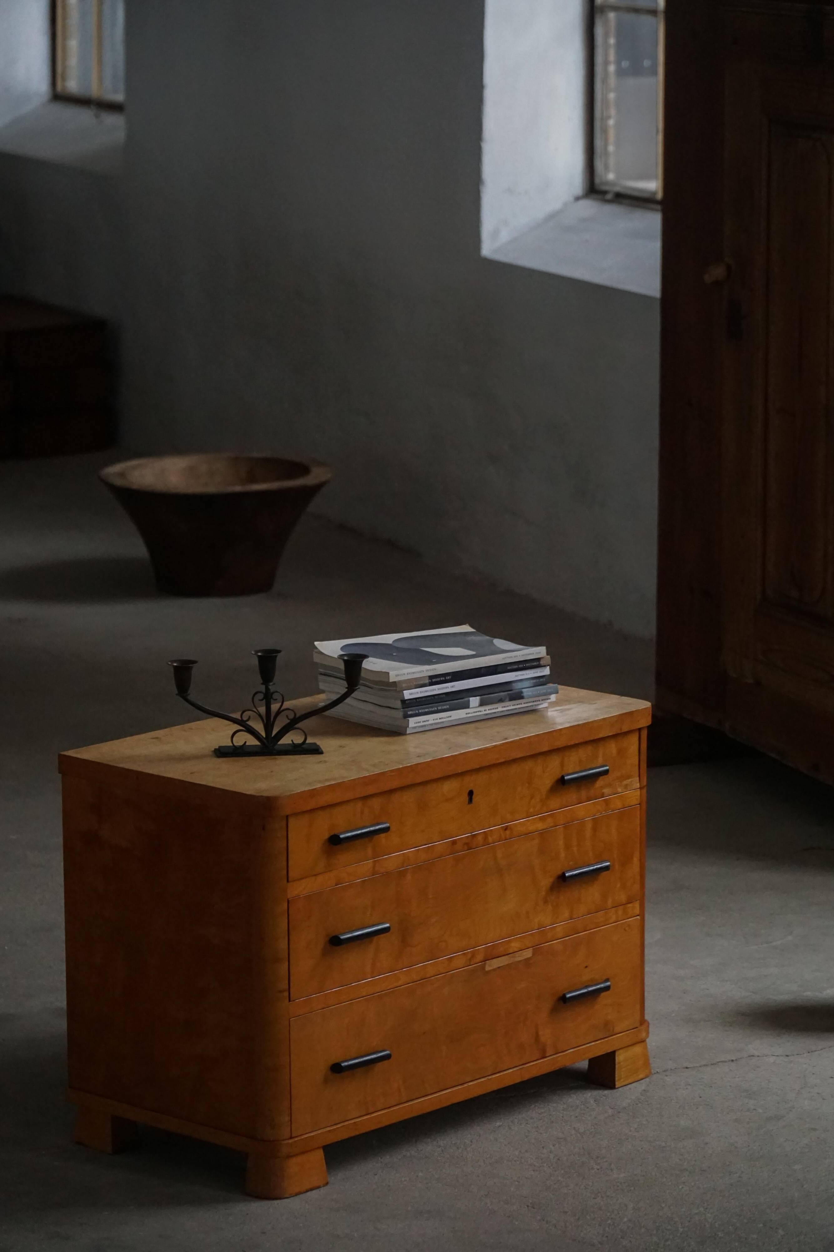 Scandinavian functionalism / Art Deco, Birch chest of drawers, 1930s–40s