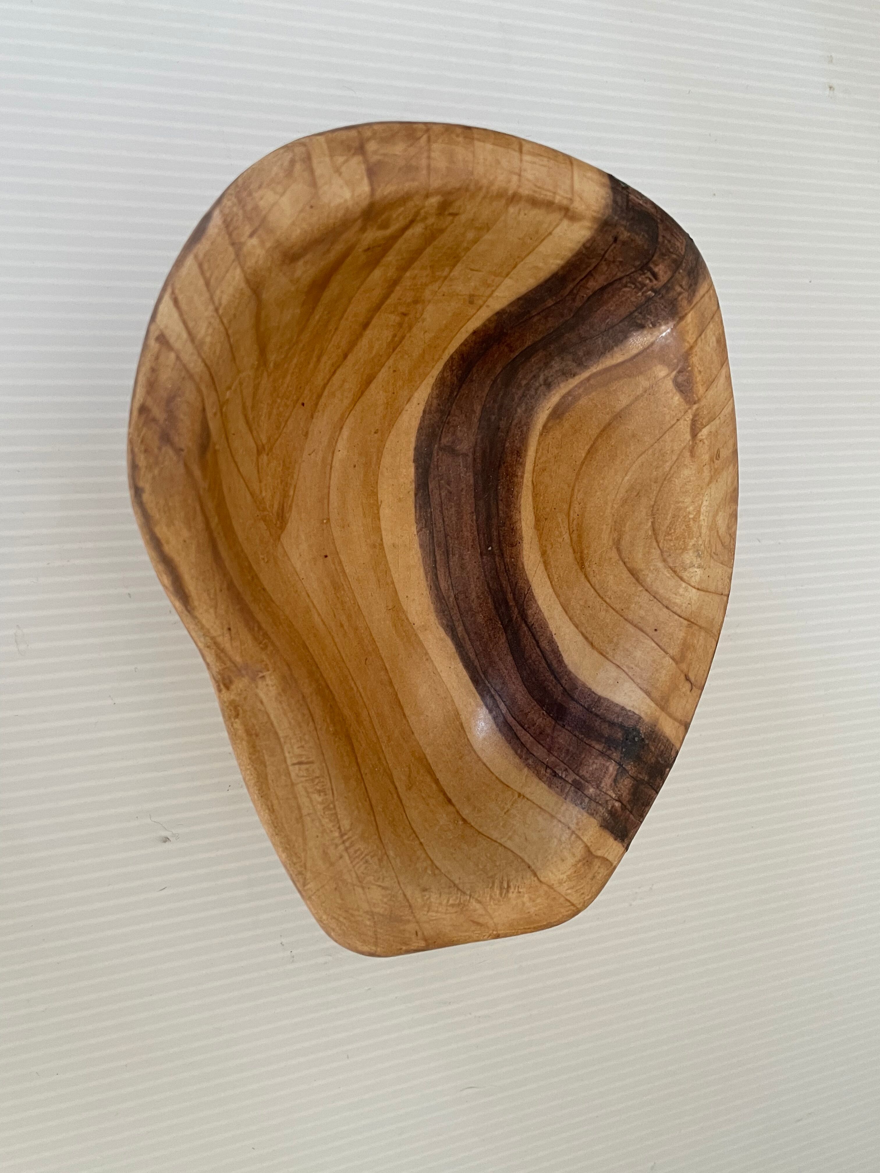 Wood-style ceramic ashtray