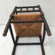 Fauteuil d'angle ancien