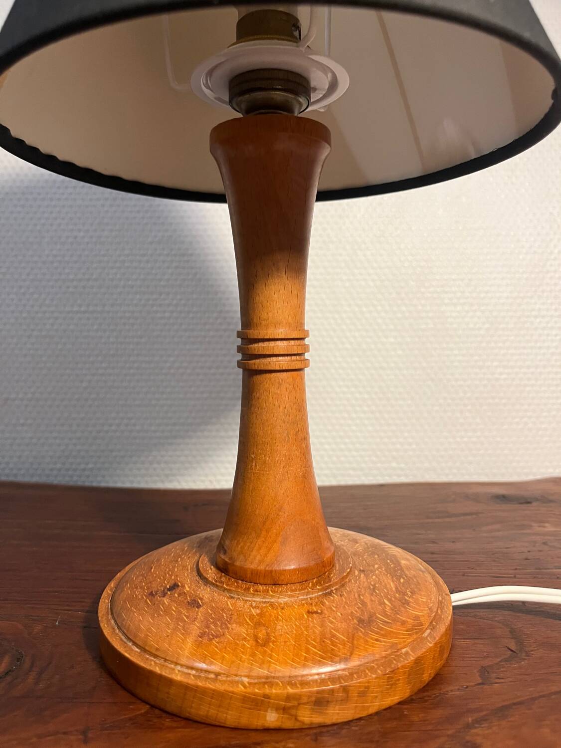 Small wooden table lamp from the 60s