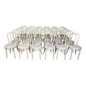 Set of 24 bistro chairs Thonet light curved wood & Skai GO IN Germany