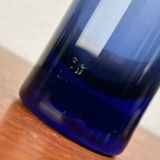 Blue glass vase from the Danish Mid-Century Modern Labrador series by Per Lütken for Holmegaard, 1950s.